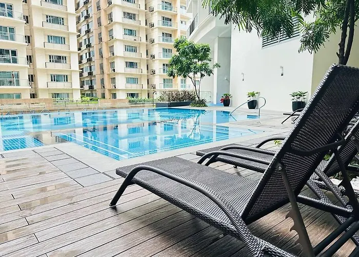Modern Solace - The Florence 1br Apartamento